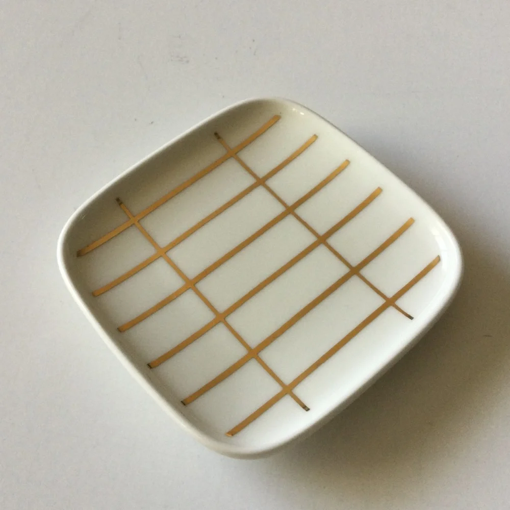 MARIMEKKO Tiiliskivi White / Gold Small Plate NWT - Picture 2 of 11